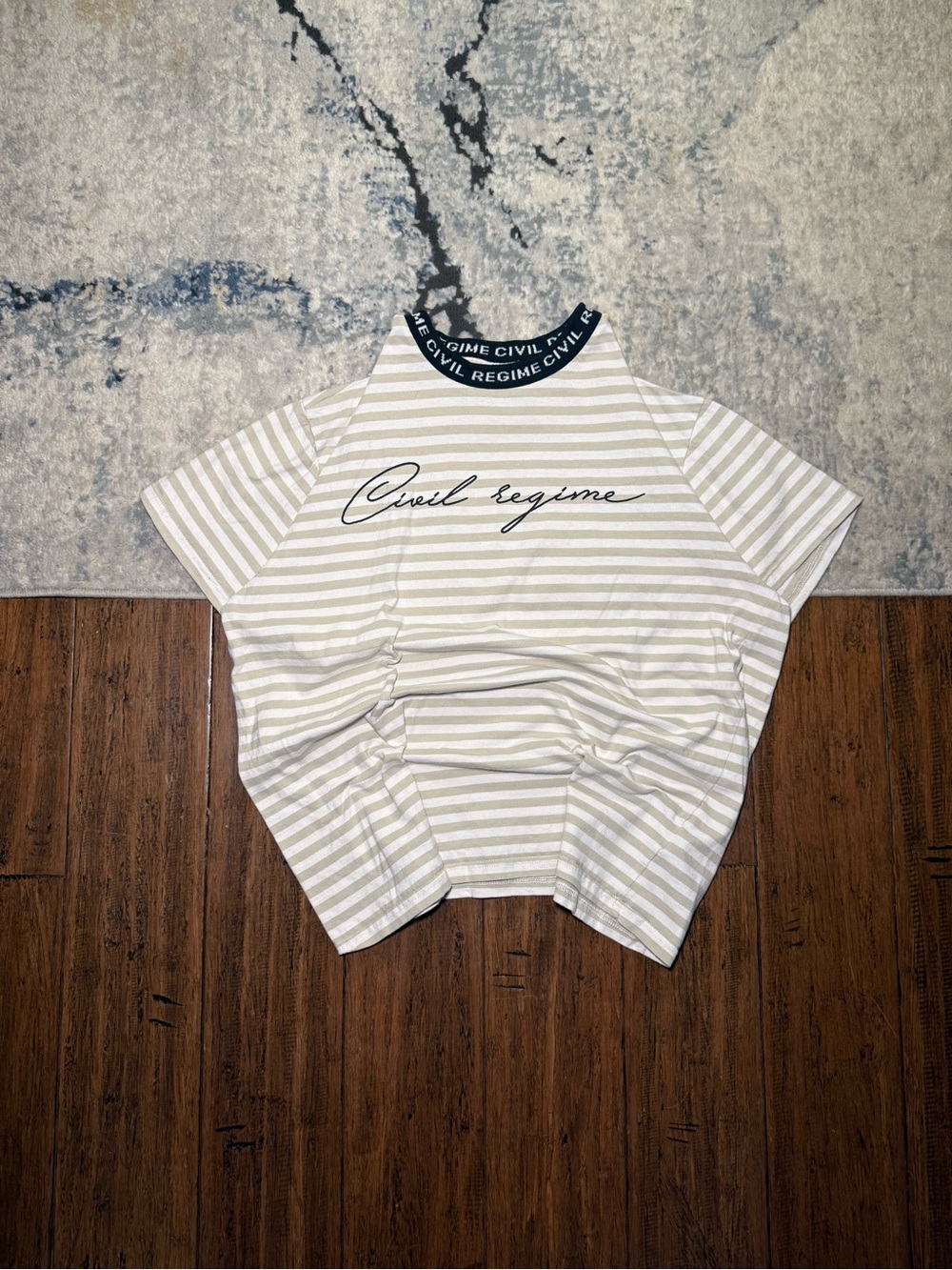 Civil Regime Striped Mock Neck T-Shirt Cream Size L